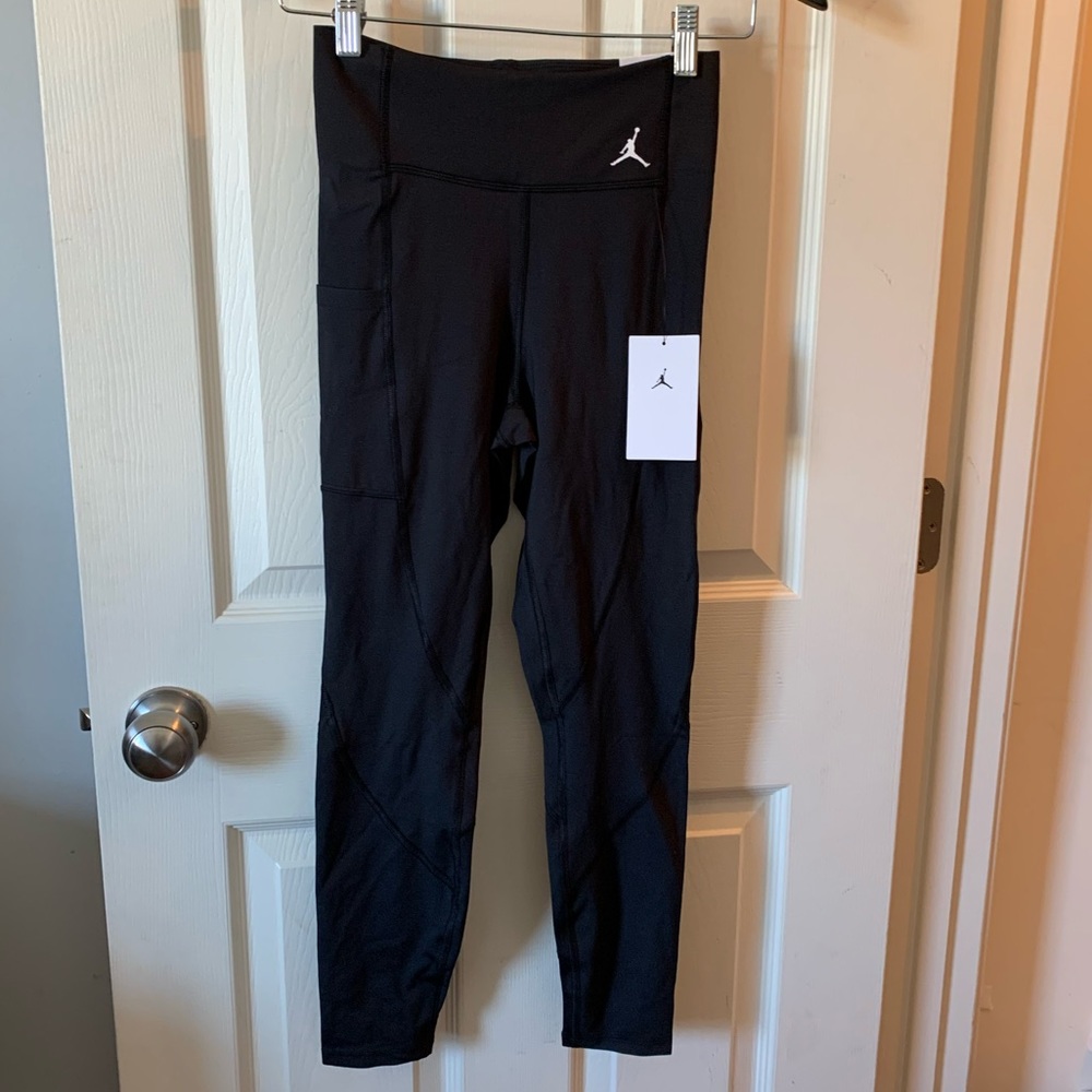 NEW Air Jordan leggings